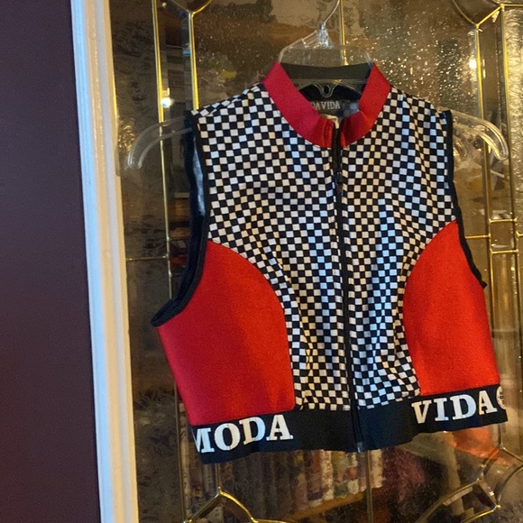 Moda Vida - Picture 2 of 3